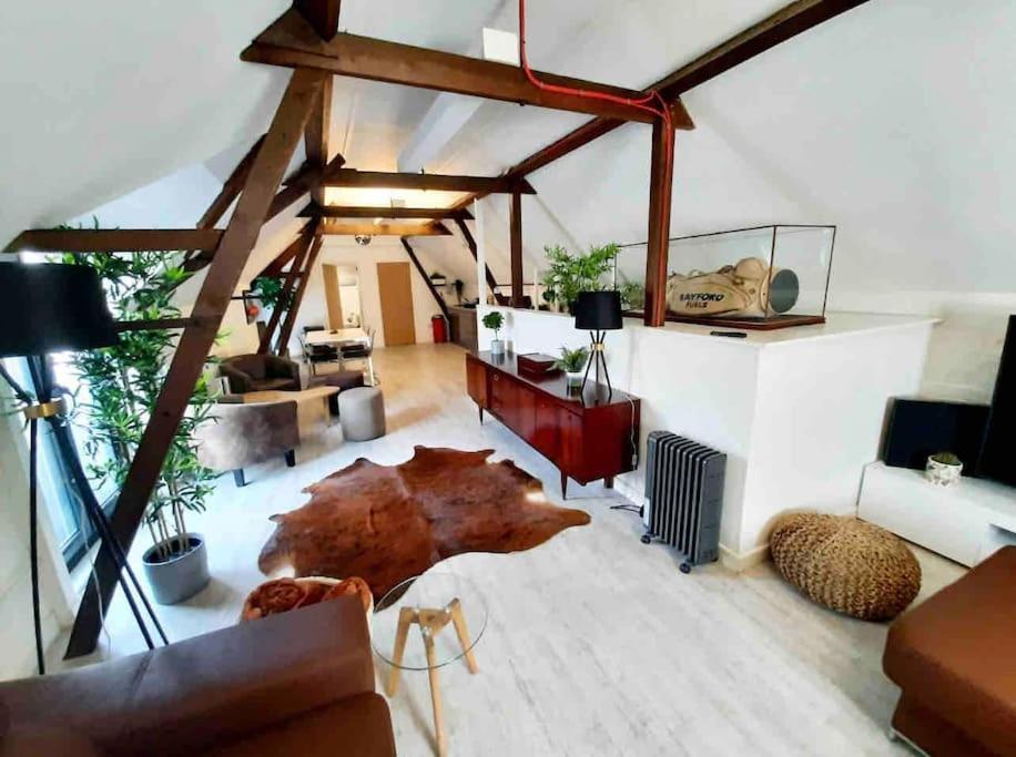 Lovely 1-Bedroom Serviced Apartment In Deal, Kent Bagian luar foto